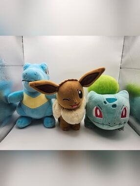 Pokemon Brand Select 8" Plush Lot Of 3 Eevee, Totodile & Bulbasaur